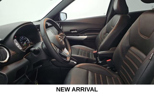 Used 2020 Nissan Kicks SR w/ SR Premium Package FWD image 7