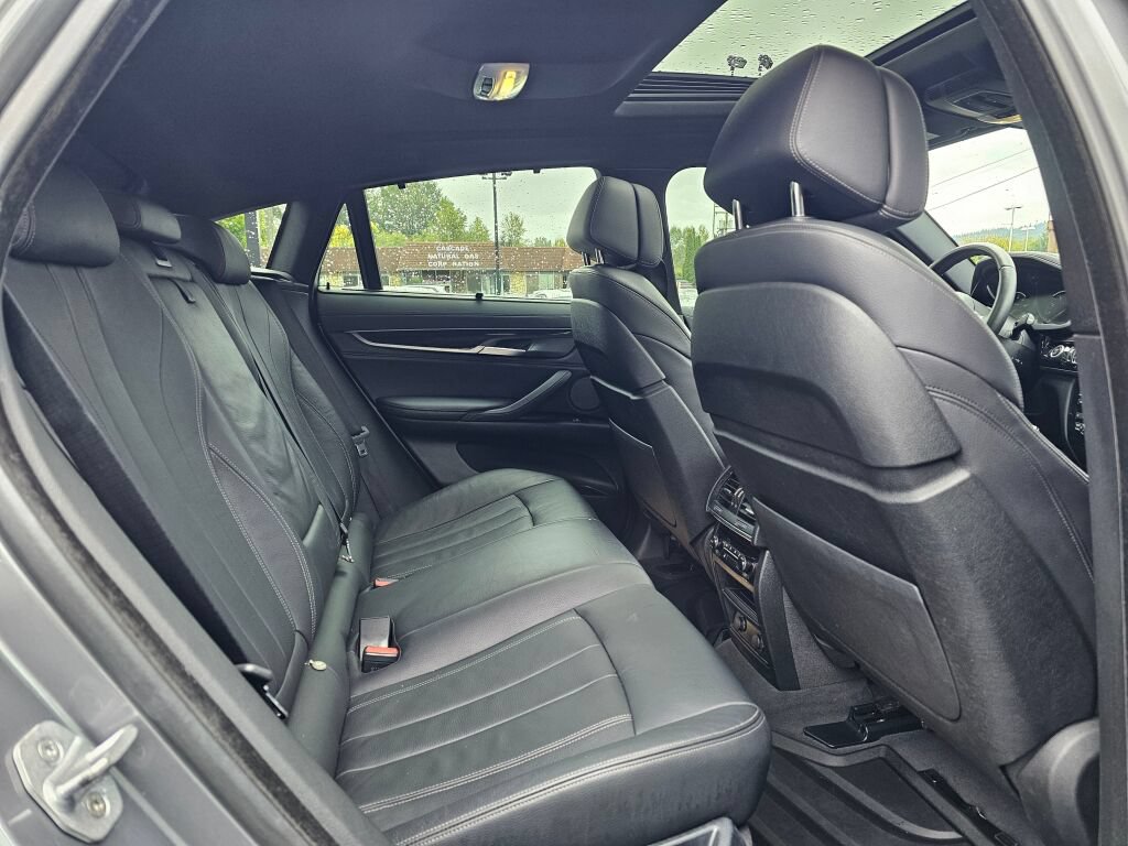 Used 2018 BMW X6 xDrive35i AWD/4WD image 12