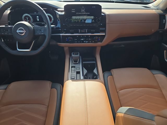 Certified 2025 Nissan Pathfinder Platinum w/ Cargo Package FWD image 15