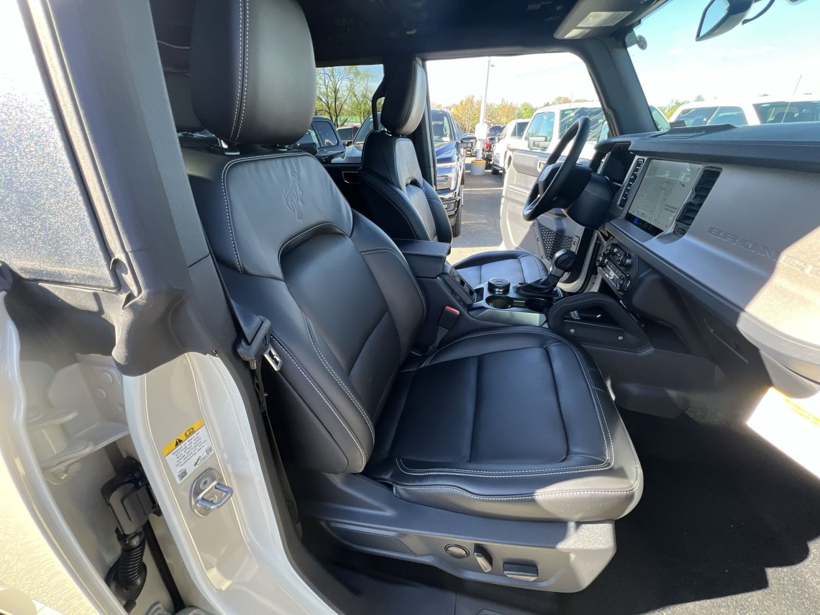 New 2025 Ford Bronco Outer Banks w/ Sasquatch Package AWD/4WD image 65