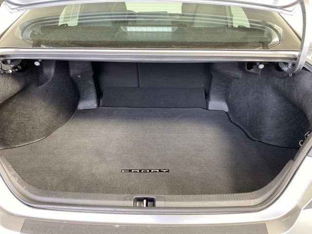 Used 2025 Toyota Camry SE w/ Convenience Package AWD/4WD image 8