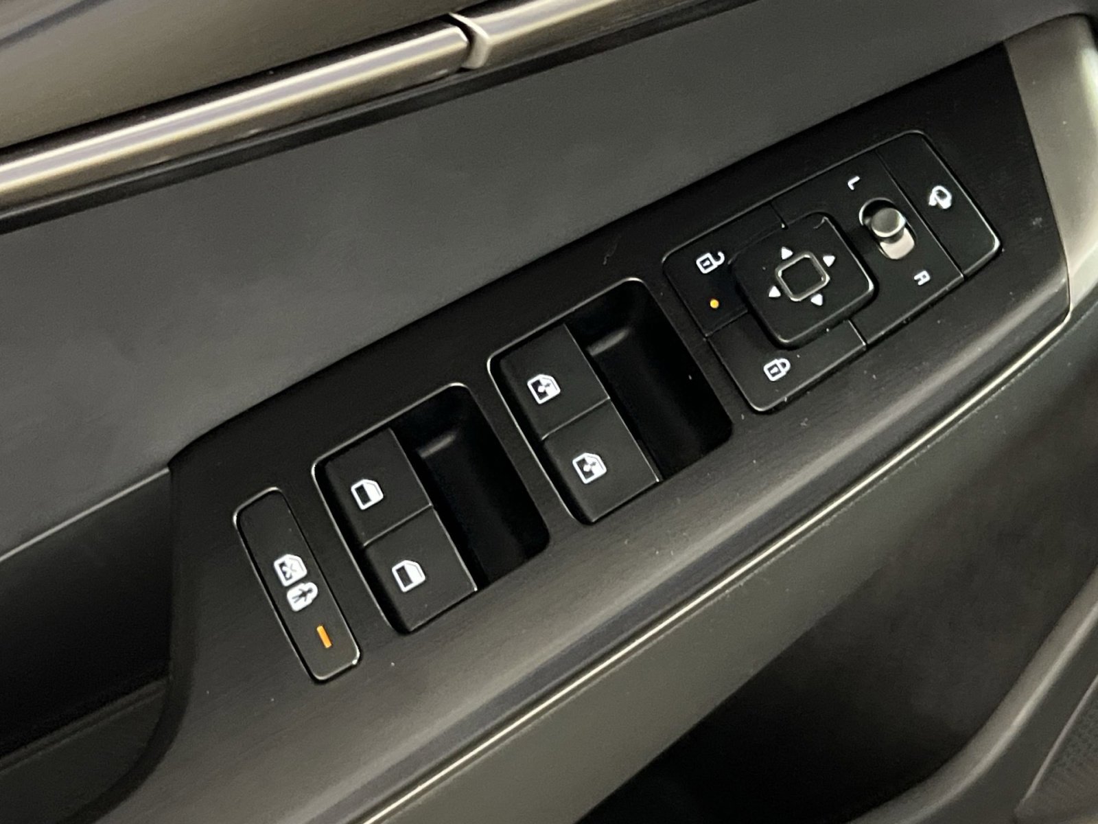 New 2025 Kia EV6 Wind AWD/4WD image 13