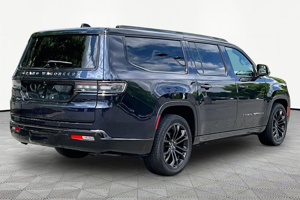 Used 2024 Jeep Grand Wagoneer L Series II w/ Quick Order Packagew 28T AWD/4WD image 5