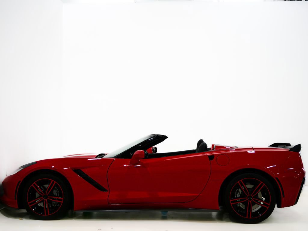 Used 2016 Chevrolet Corvette Stingray Convertible image 4