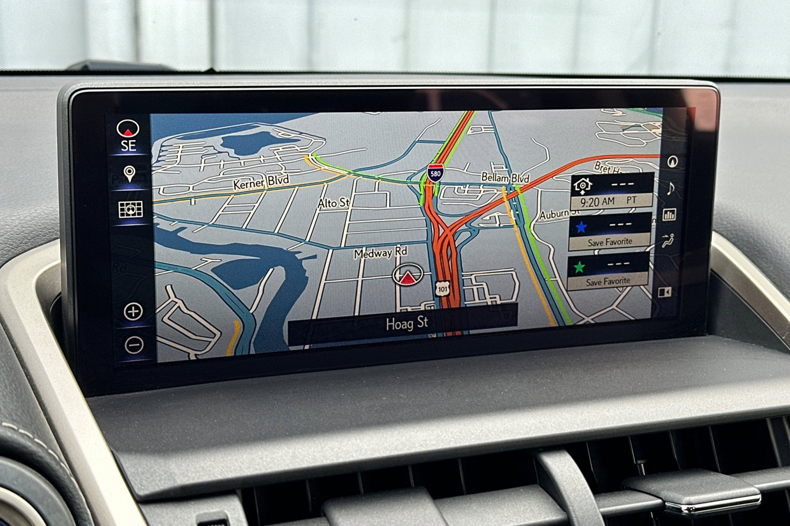 Used 2018 Lexus NX 300h AWD image 21