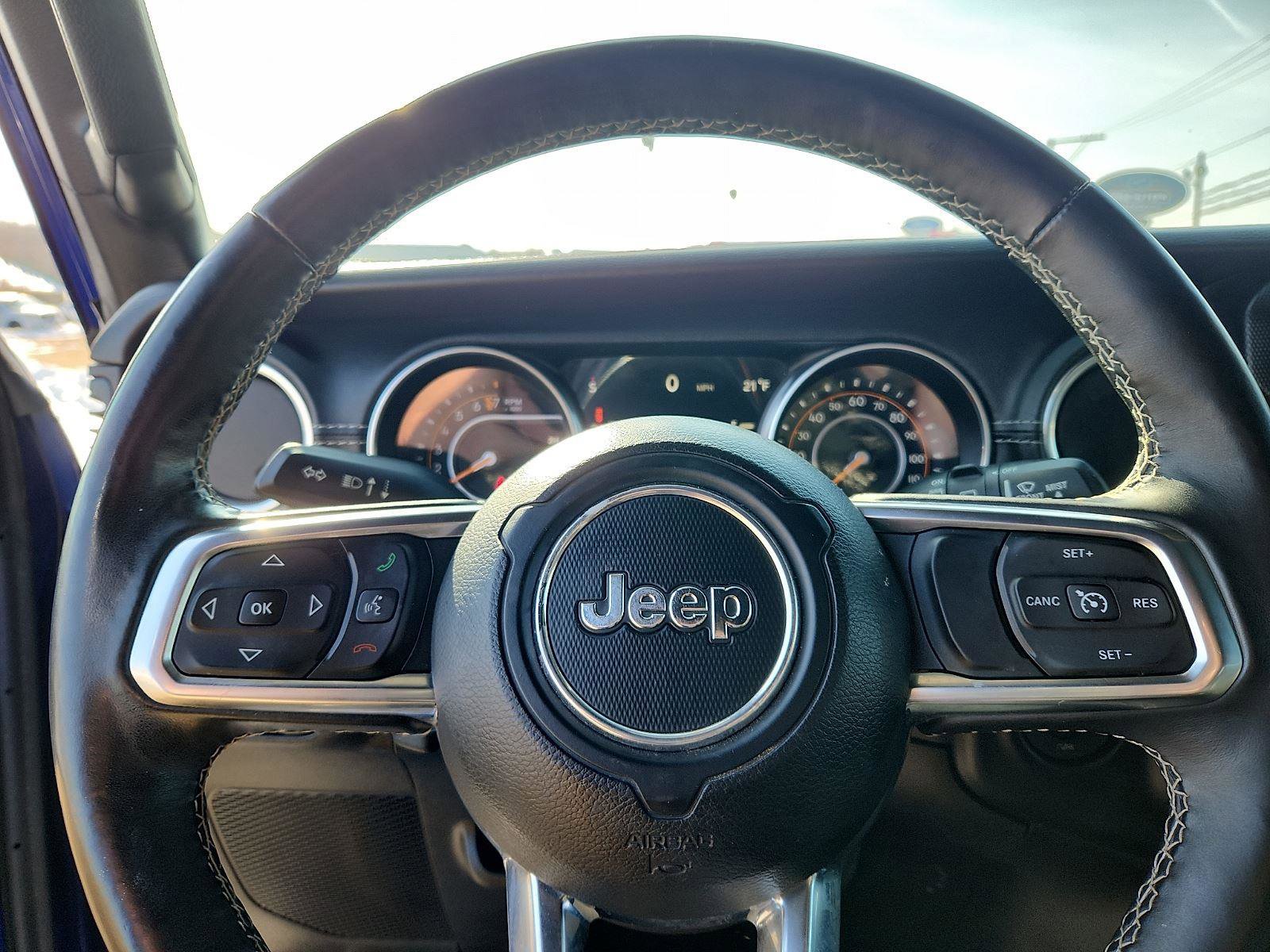 Used 2018 Jeep Wrangler Unlimited Sahara image 19