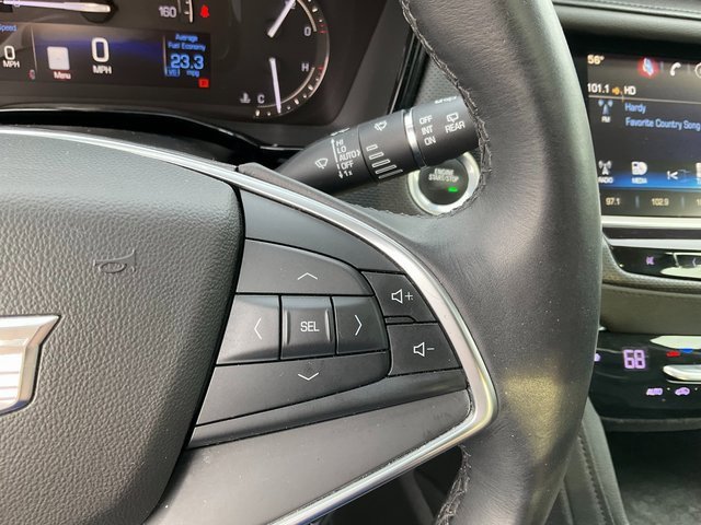 Used 2017 Cadillac XT5 Luxury w/ Driver Awareness Package image 13