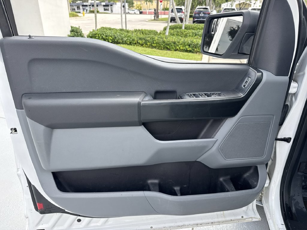 Used 2022 Ford F150 XL w/ Equipment Group 101A High AWD/4WD image 38