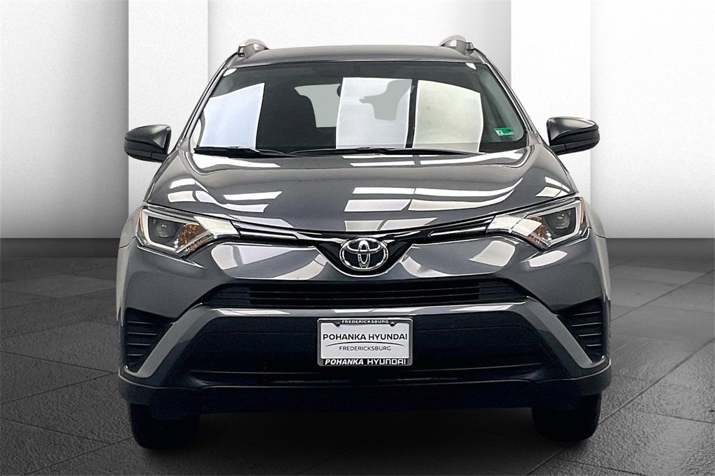 Used 2016 Toyota RAV4 LE image 2