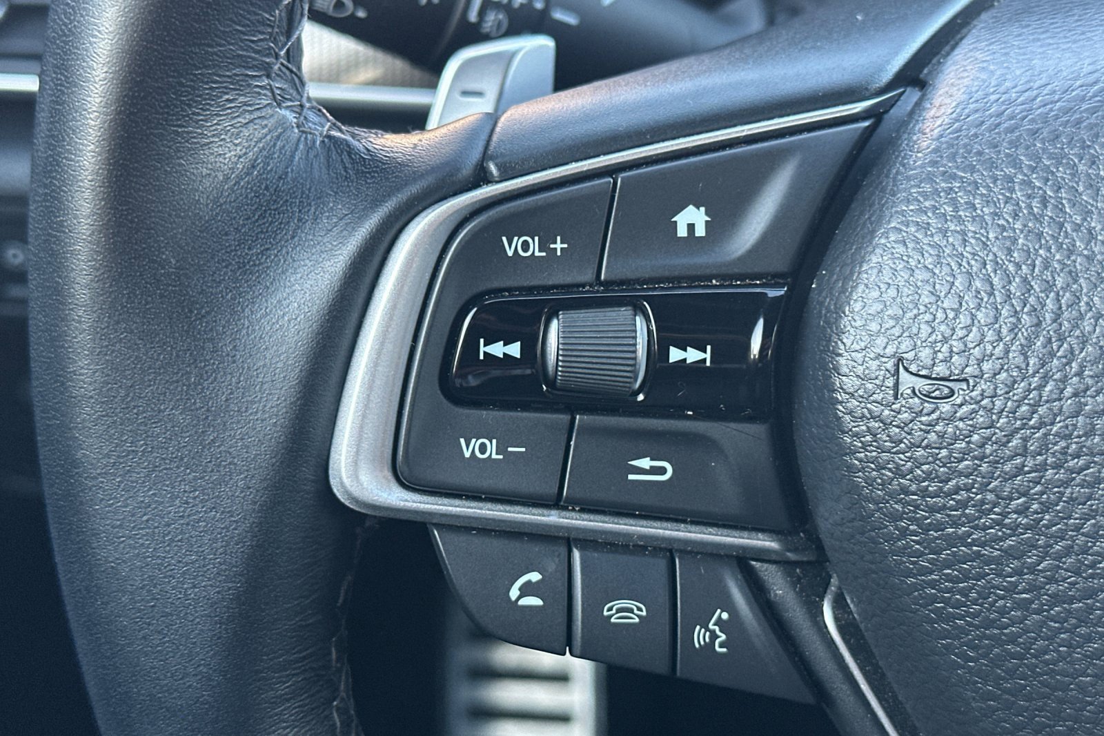 Used 2022 Honda Accord Sport image 30