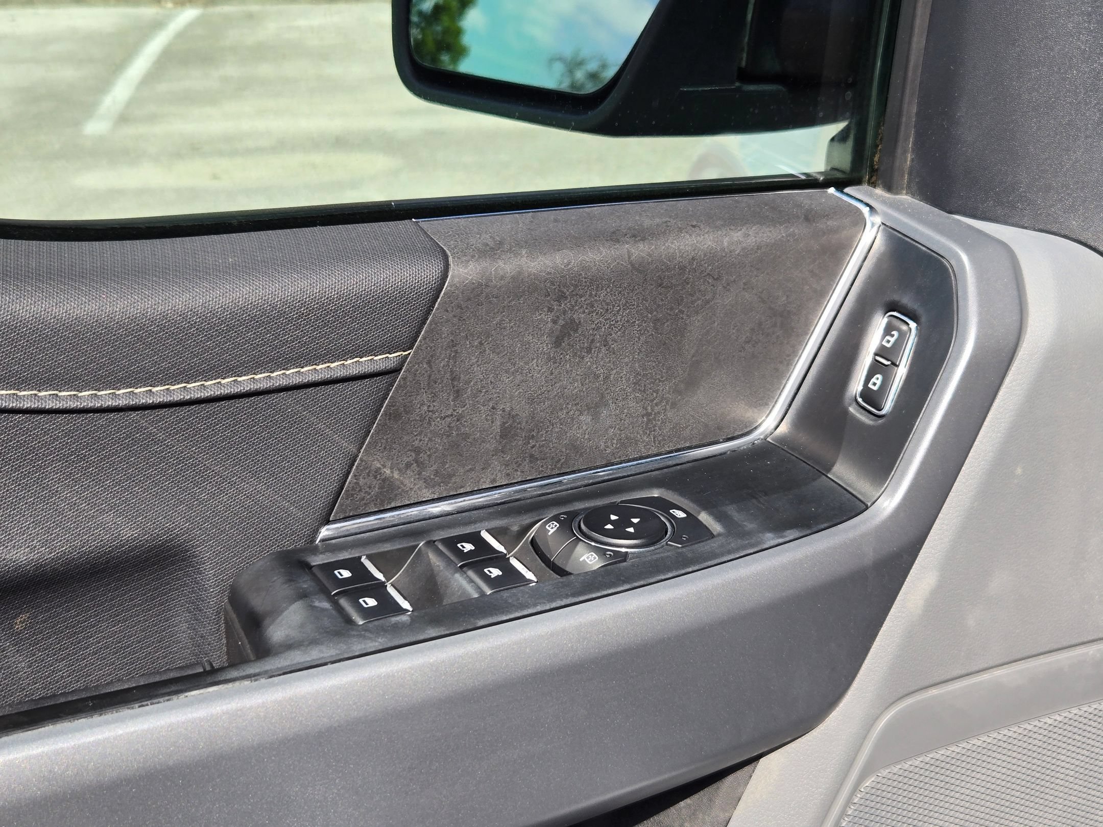 Used 2025 Ford F150 XLT w/ Equipment Group 301A Standard AWD/4WD image 12