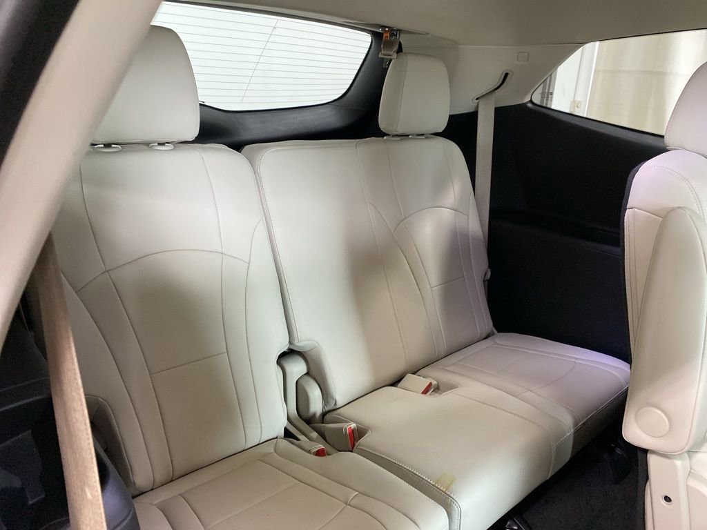 Used 2023 Buick Enclave Essence w/ Experience Buick Package AWD/4WD image 15