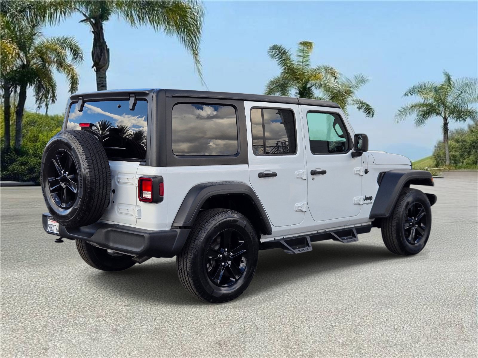 Used 2022 Jeep Wrangler Unlimited Sport AWD/4WD image 4
