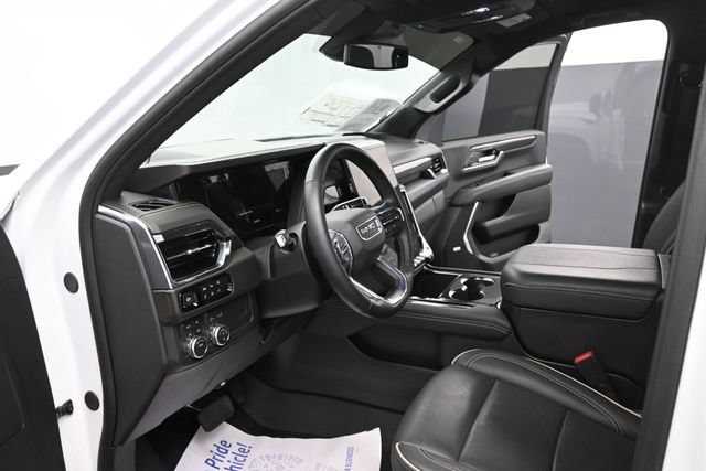Used 2025 GMC Yukon Elevation w/ LPO, Floor Liner Package AWD/4WD image 19