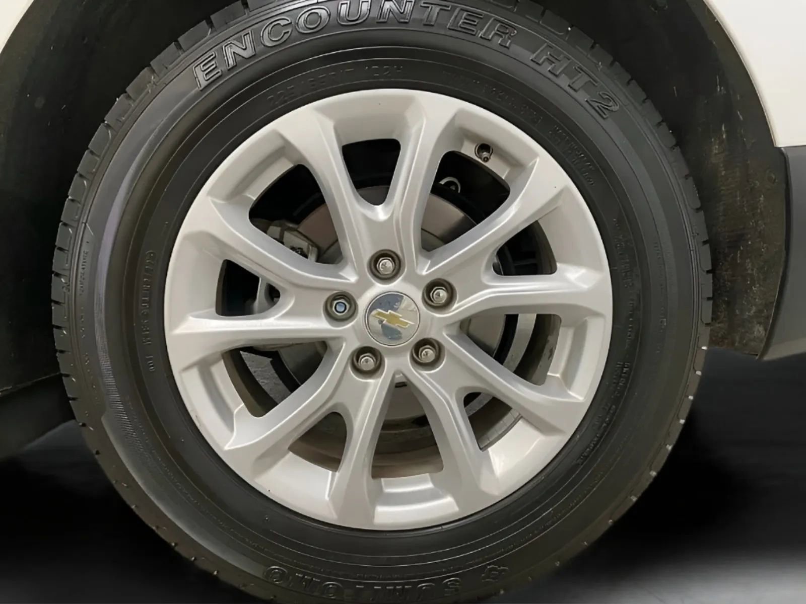 Used 2021 Chevrolet Equinox LT FWD image 25