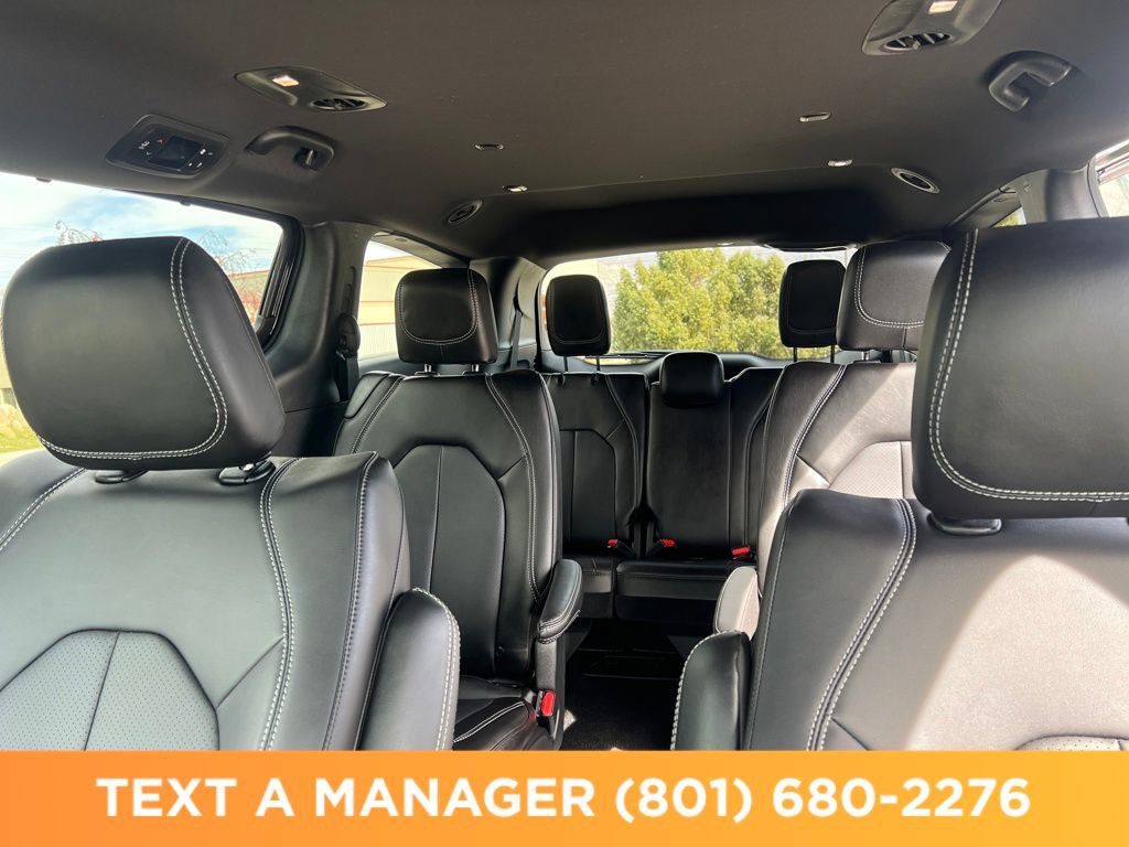 New 2026 Chrysler Pacifica Select FWD image 30