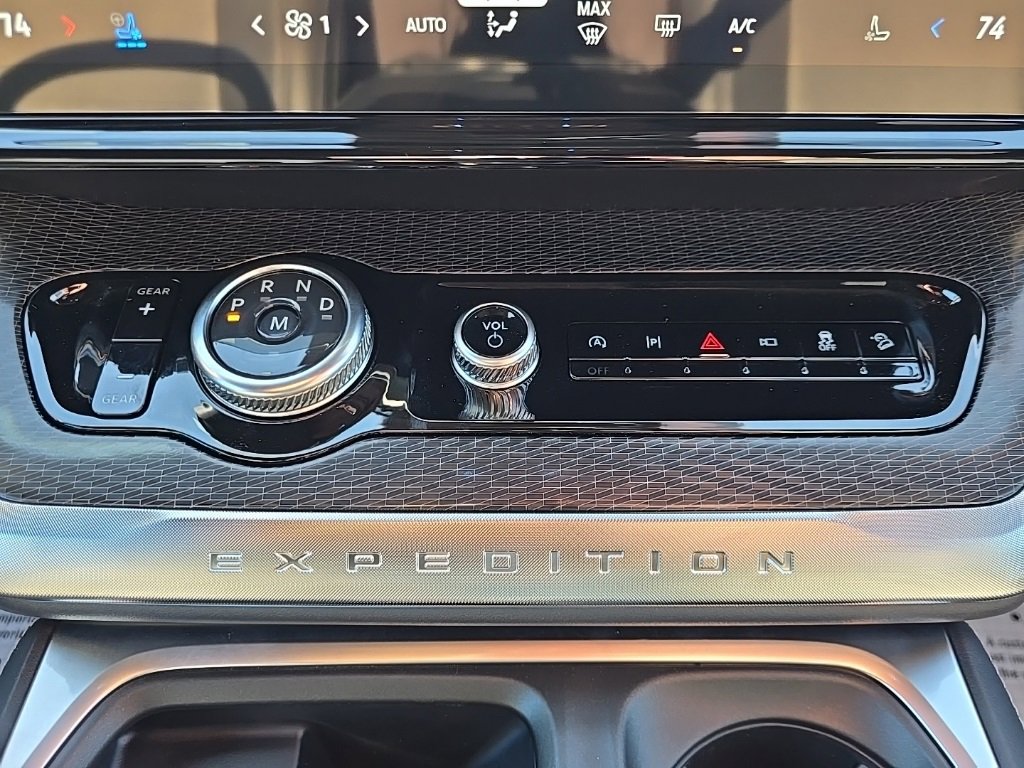 New 2025 Ford Expedition Max Platinum image 45