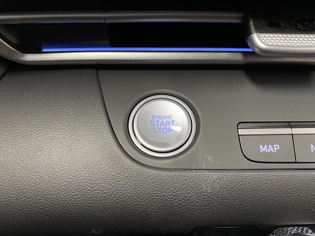 New 2026 Hyundai Elantra Limited image 22