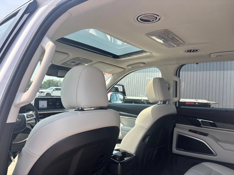 Used 2021 Kia Telluride EX AWD/4WD image 18