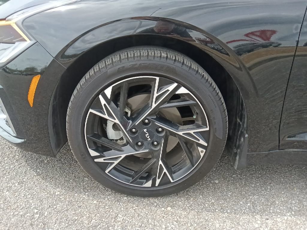 Used 2025 Kia K5 GT-Line image 10