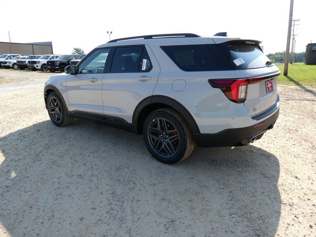 New 2027 Ford Explorer ST AWD/4WD image 7