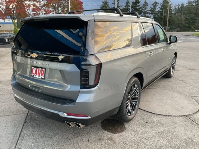 New 2026 Chevrolet Suburban High Country AWD/4WD image 9
