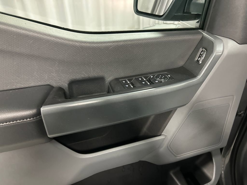 Used 2023 Ford F150 XLT w/ XTR Package image 13