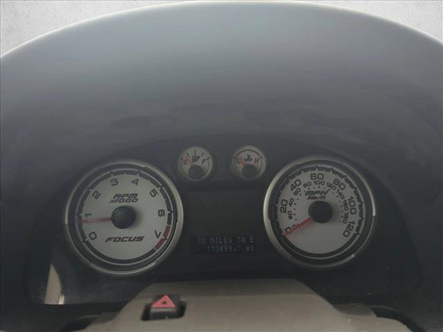 Used 2009 Ford Focus SEL image 10