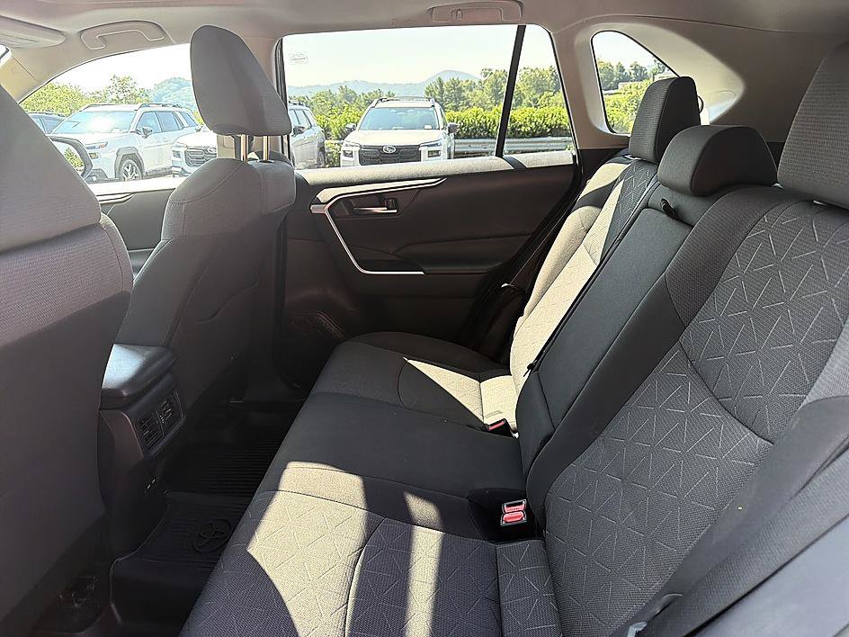 Certified 2022 Toyota RAV4 XLE w/ Convenience Package AWD/4WD image 12