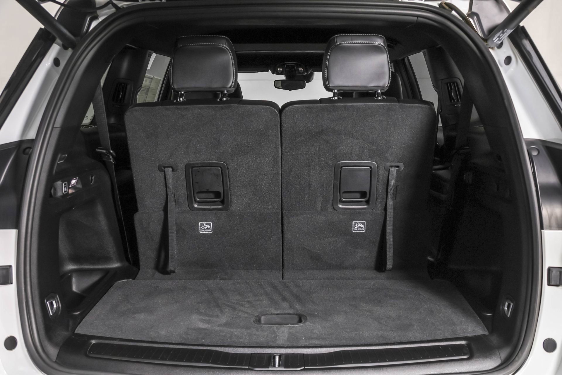 Used 2023 Jeep Grand Cherokee L Laredo image 43