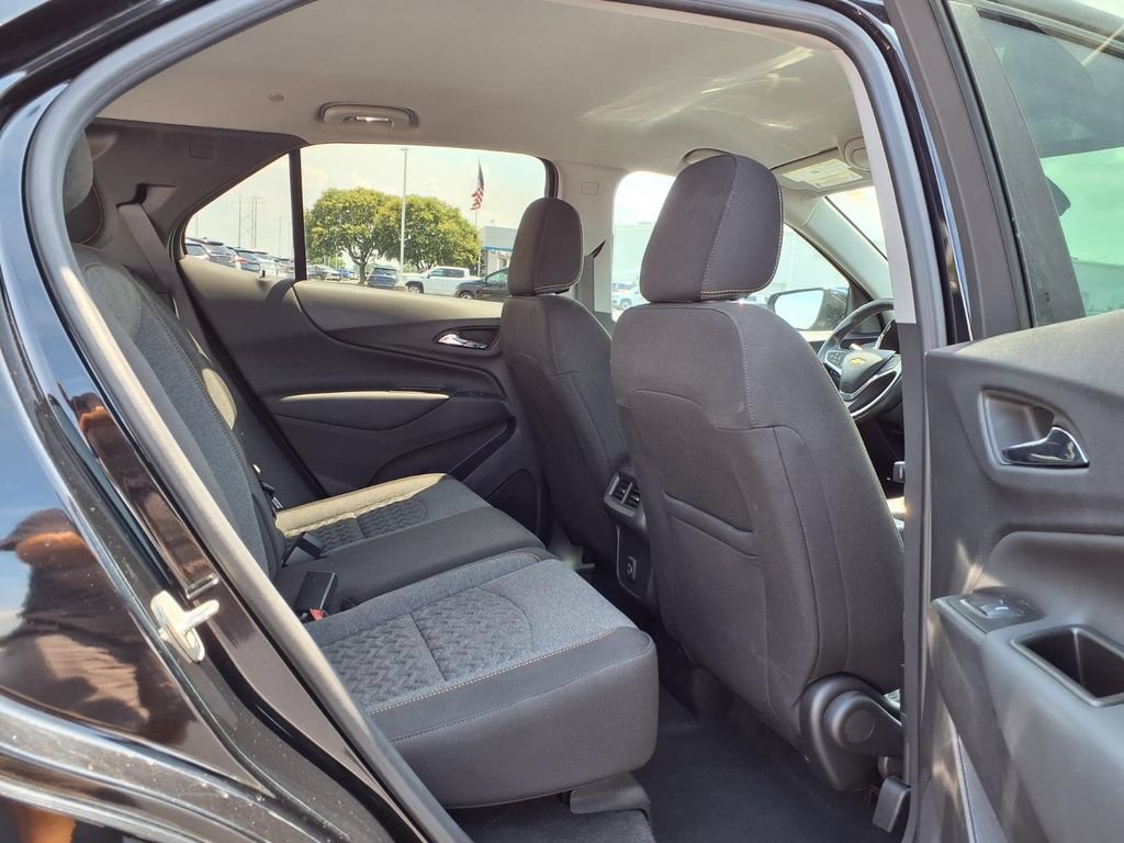 Used 2022 Chevrolet Equinox LT AWD/4WD image 25