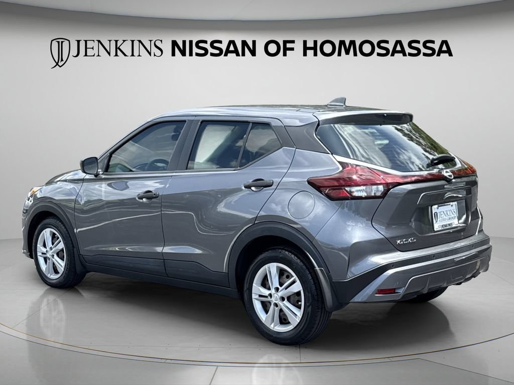Certified 2023 Nissan Kicks S FWD image 9