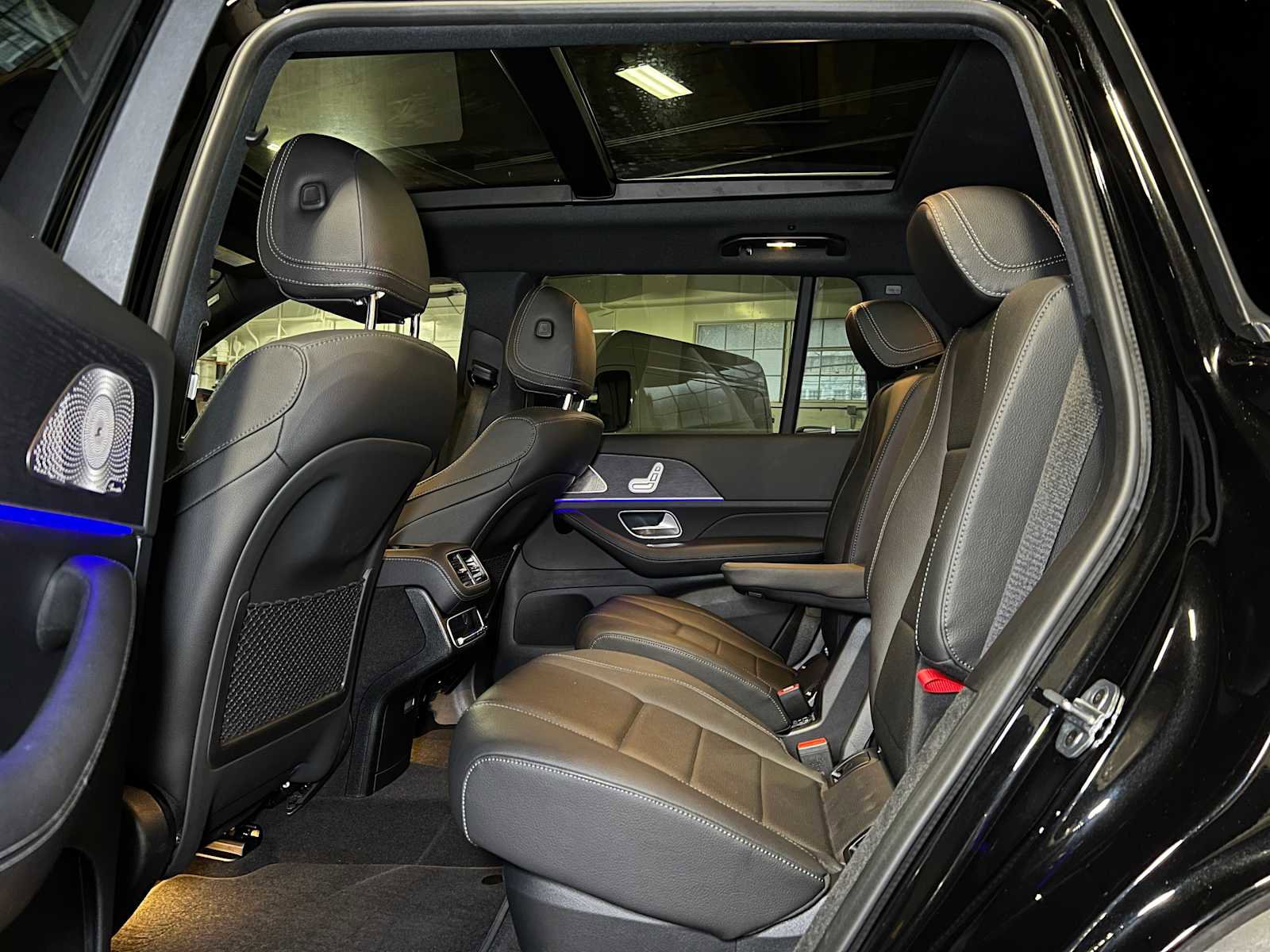 Certified 2025 Mercedes-Benz GLS 450 GLS 450 image 19