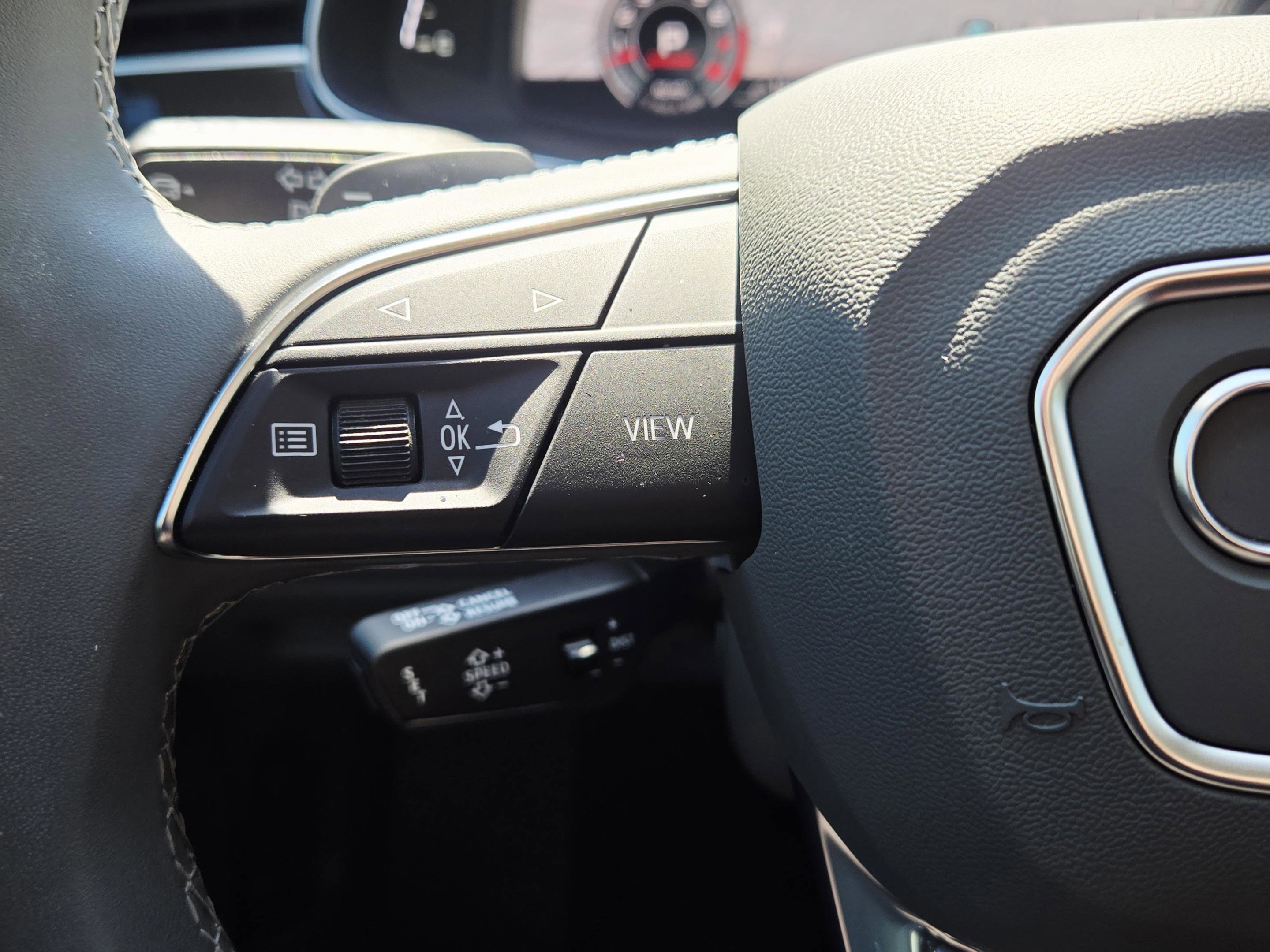 Used 2024 Audi Q8 Prestige w/ Prestige Package image 28