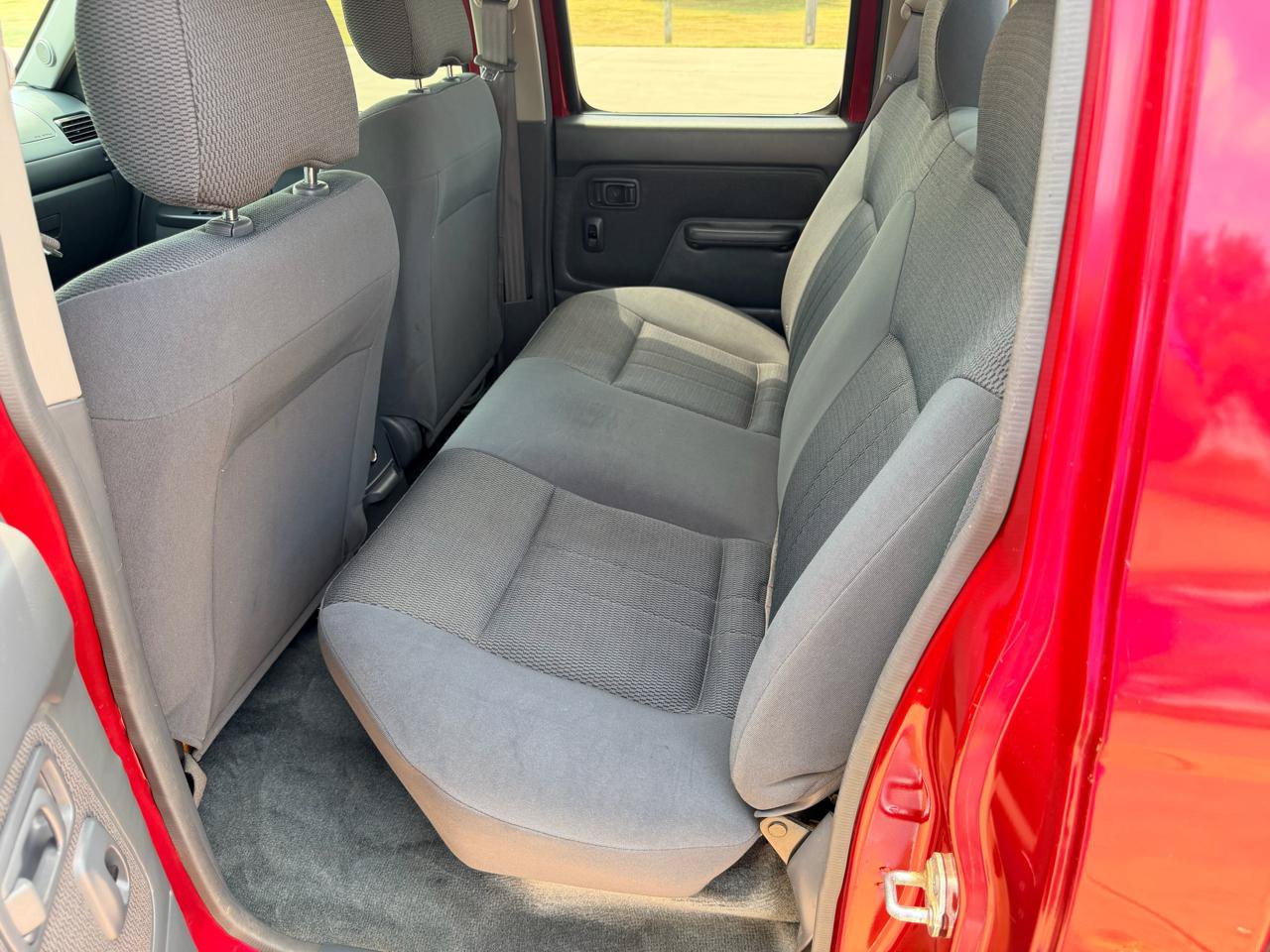 Used 2003 Nissan Frontier XE RWD image 16