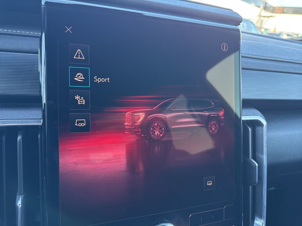 Used 2025 GMC Acadia Elevation image 24