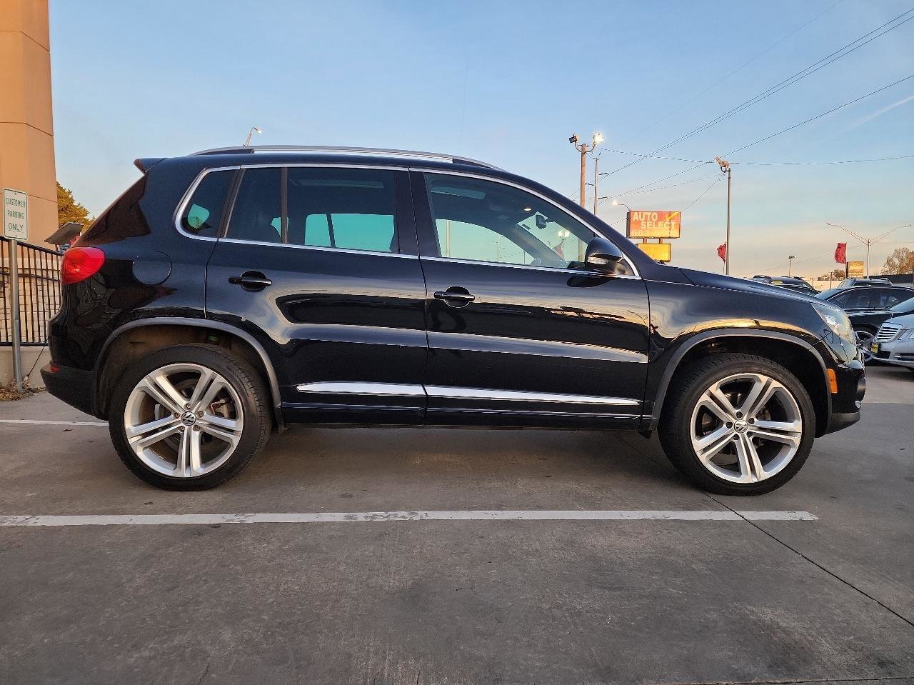 Used 2014 Volkswagen Tiguan R-Line image 4