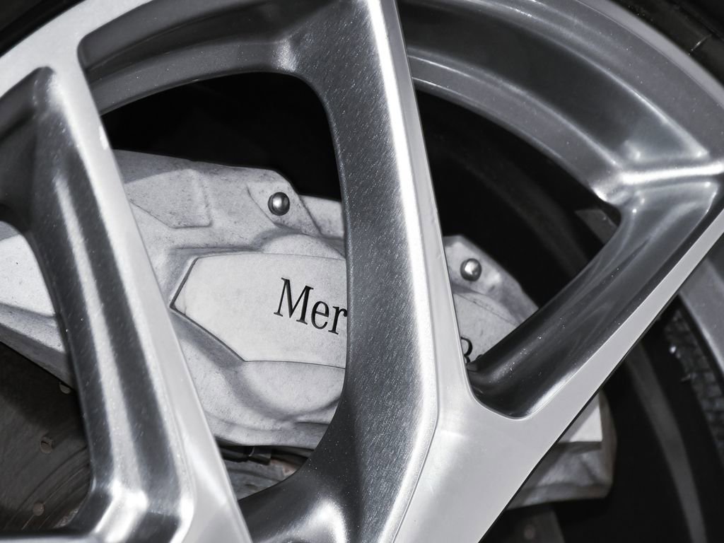 Used 2022 Mercedes-Benz GLC 300 4MATIC Coupe image 79