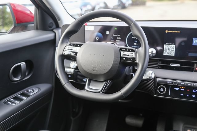 New 2026 Hyundai Ioniq 5 SEL RWD image 17