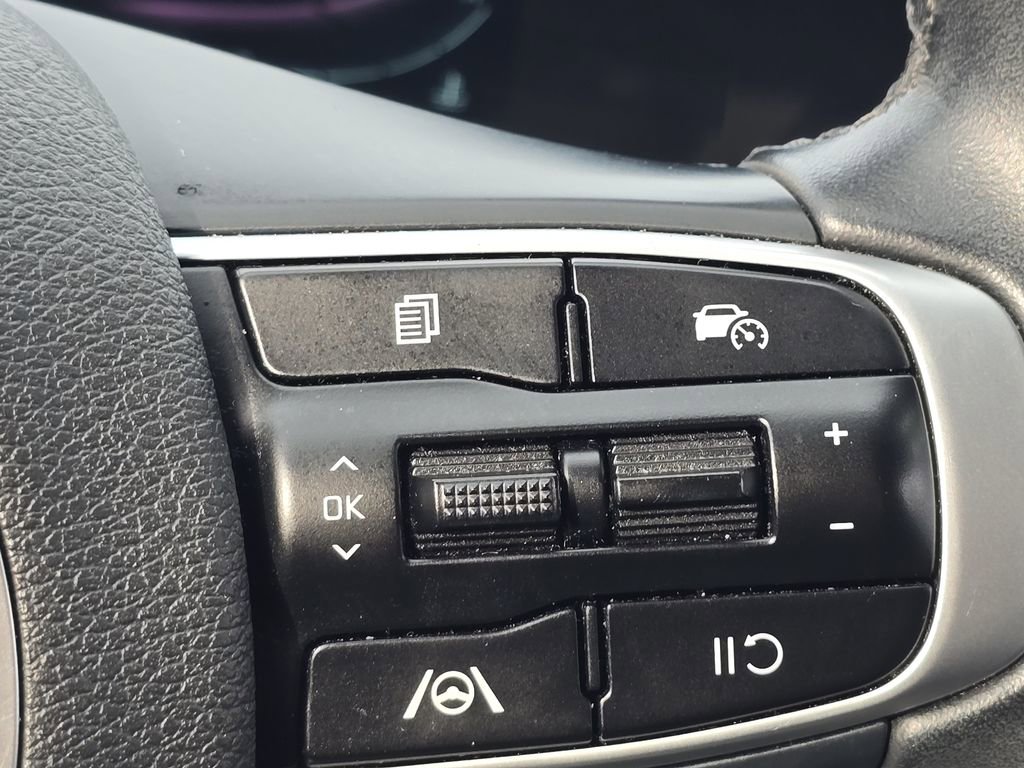 Used 2023 Kia Sportage EX image 21
