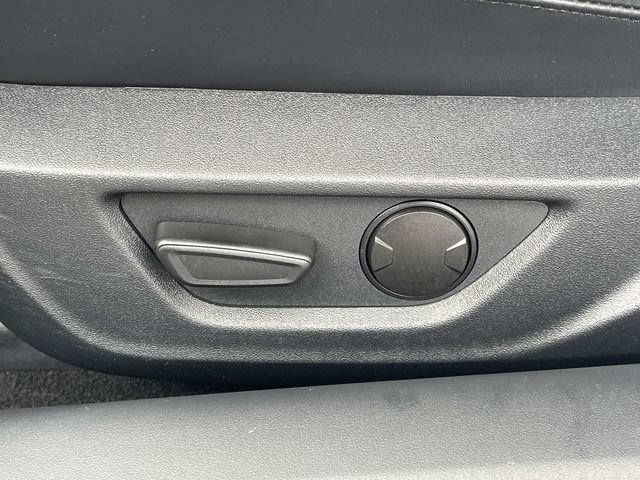 Used 2024 Ford Mustang Coupe RWD image 24