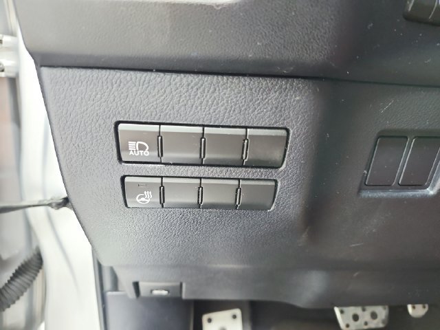 Used 2019 Lexus NX 300 F Sport w/ Accessory Package 2 FWD image 18