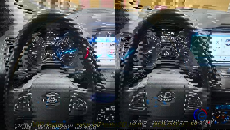 Used 2019 Ford Escape SEL image 22