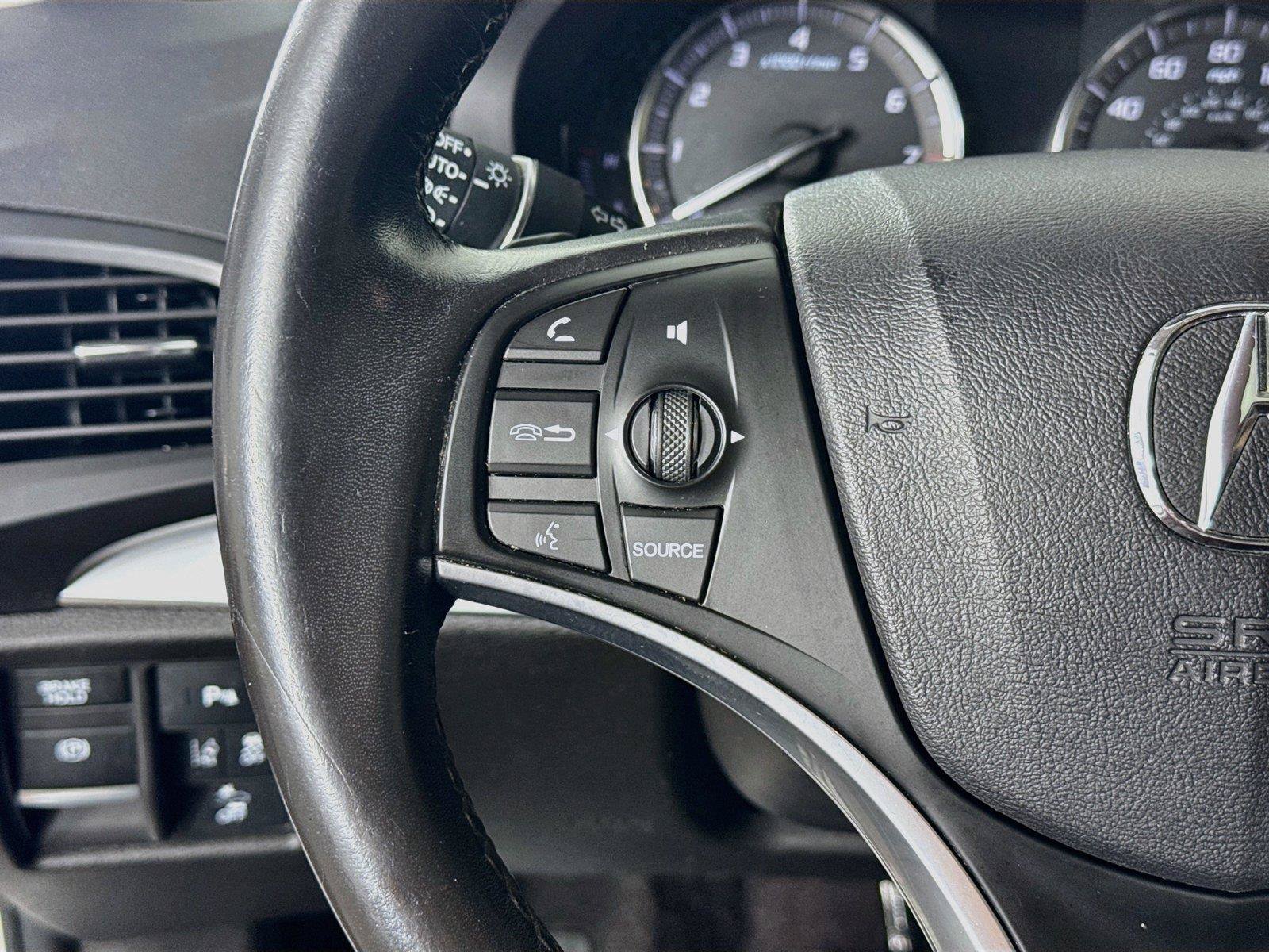 Used 2020 Acura MDX w/ Technology Package AWD/4WD image 18