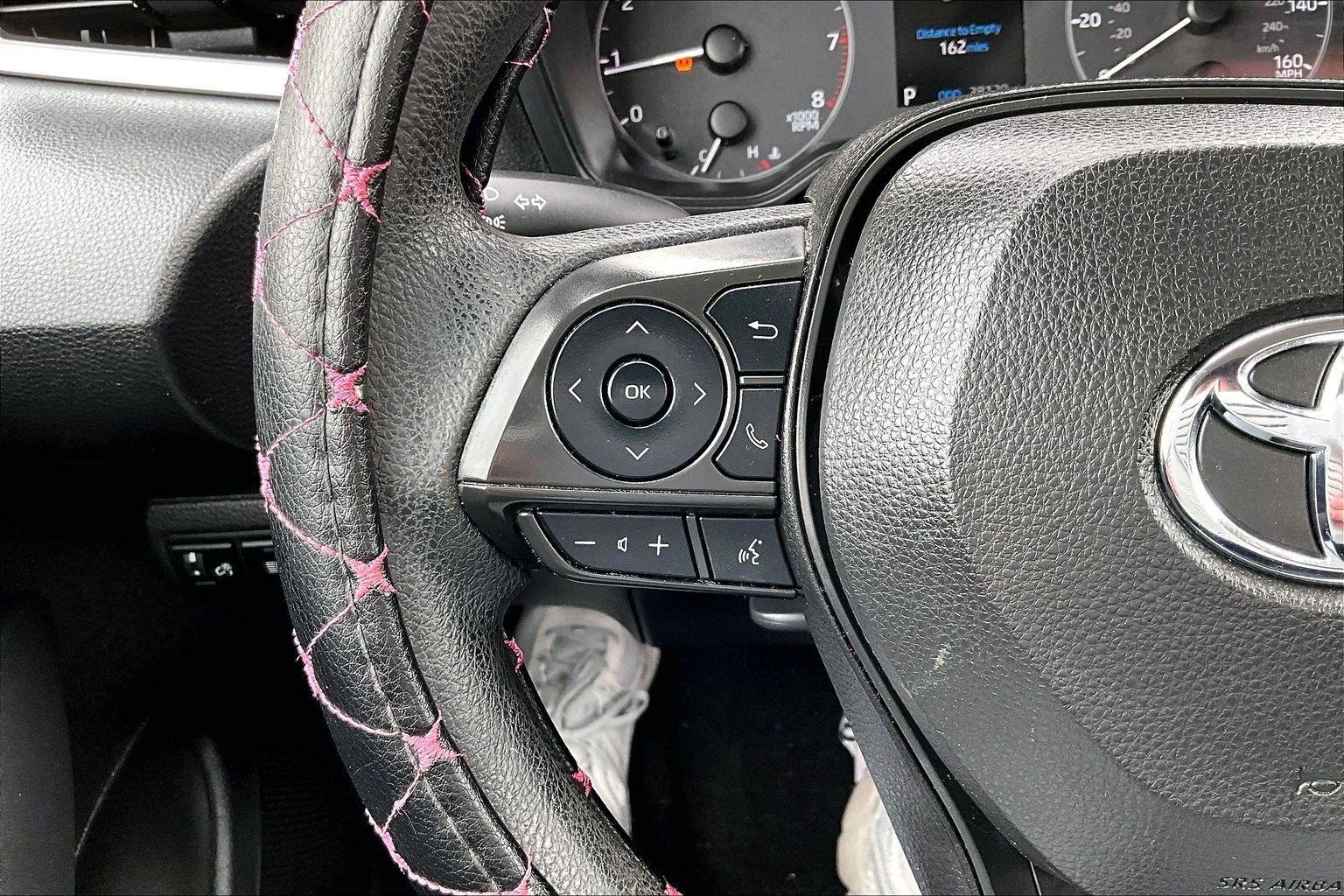 Used 2023 Toyota Corolla LE image 22