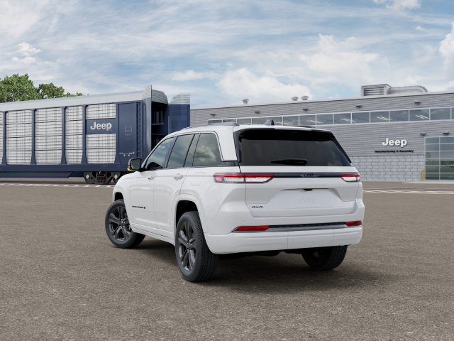 New 2027 Jeep Grand Cherokee Limited AWD/4WD image 4