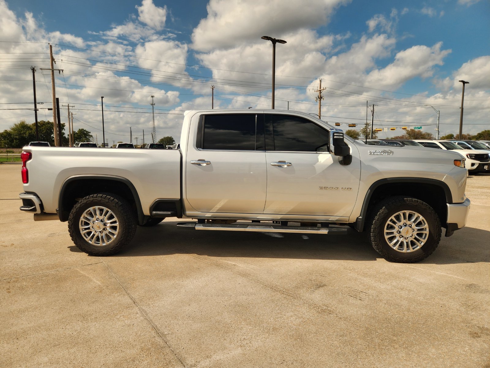 Used 2021 Chevrolet Silverado 2500 High Country w/ Z71 Off-Road Package AWD/4WD image 7