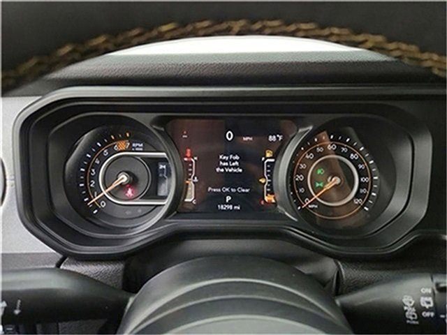 Used 2024 Jeep Wrangler Willys image 11