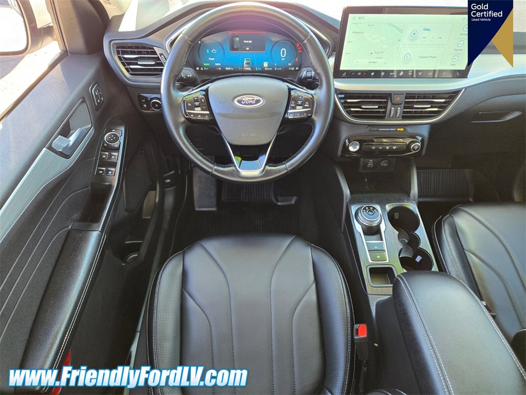 Certified 2025 Ford Escape SE w/ PHEV Premium Package image 11