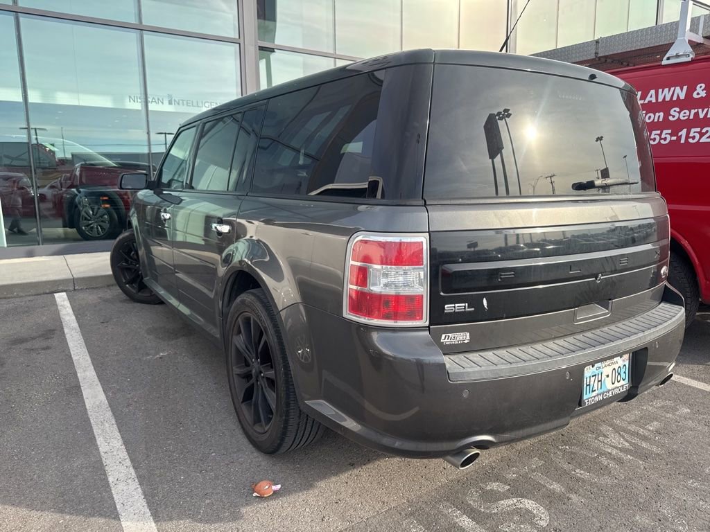 Used 2017 Ford Flex SEL w/ Equipment Group 202A FWD image 3